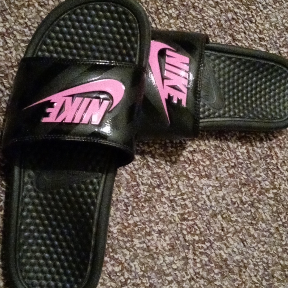 Nike Slides